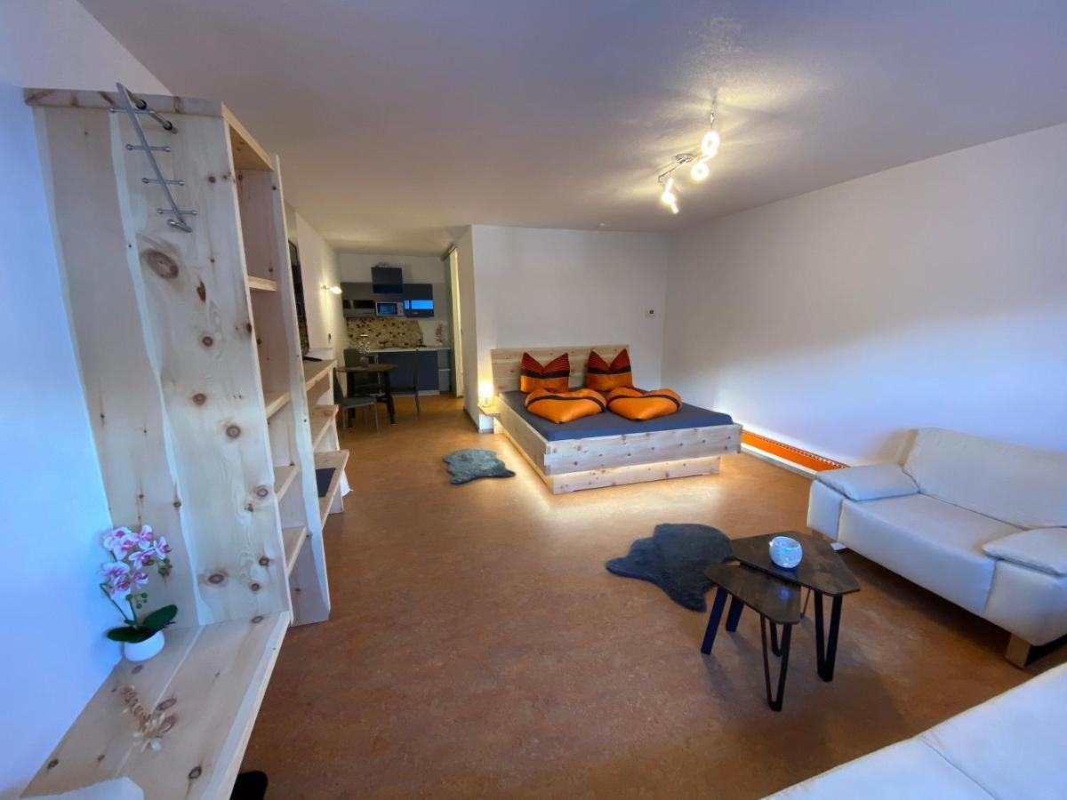 Ferien Haus - Ferienwohnung Lorena Neustift im Stubaital Esterno foto