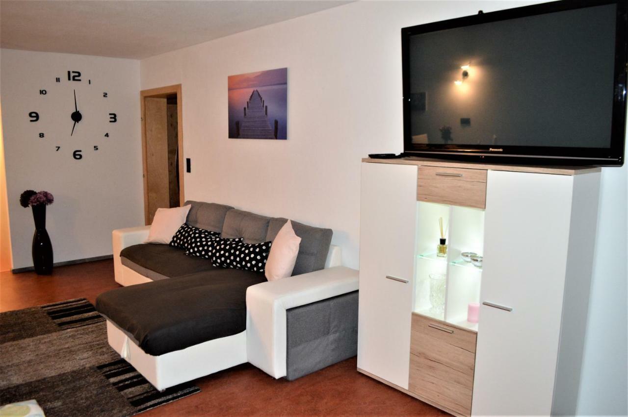 Ferien Haus - Ferienwohnung Lorena Neustift im Stubaital Esterno foto